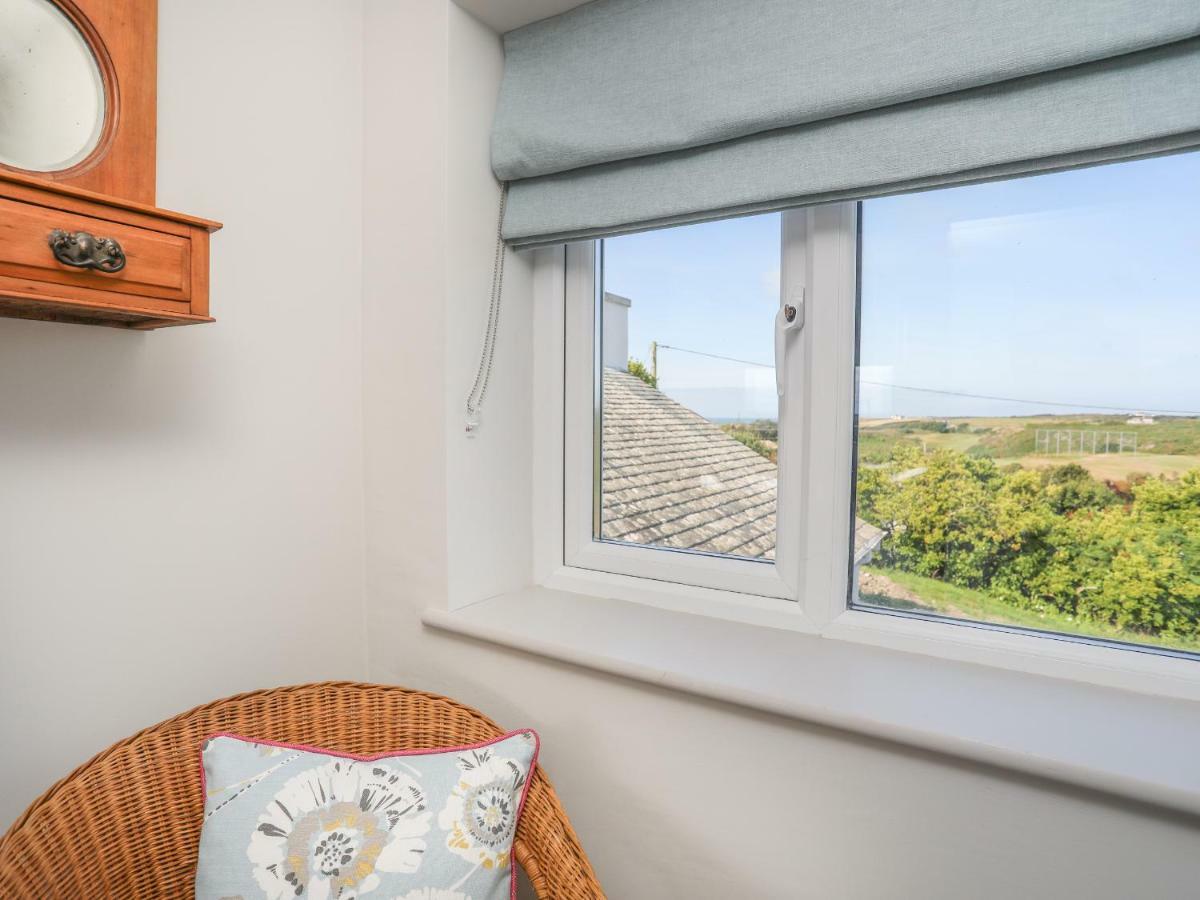 Southcott Apartment Трирддур Экстерьер фото